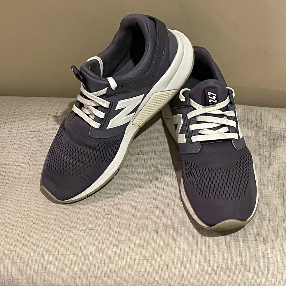 New Balance 247 Dark Lilac Sneakers, size 8.5